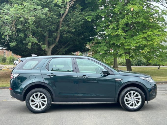 2025 Land Rover Discovery Sport