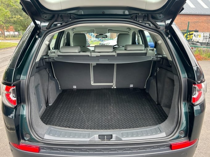 2025 Land Rover Discovery Sport