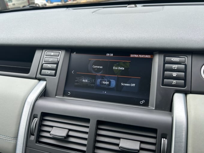 2025 Land Rover Discovery Sport
