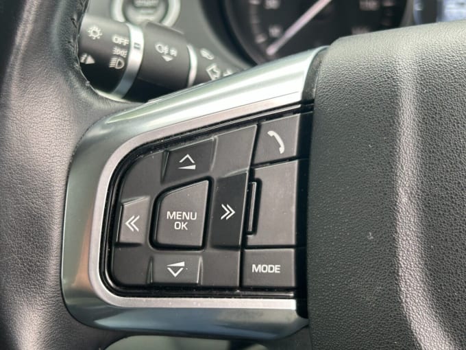 2025 Land Rover Discovery Sport
