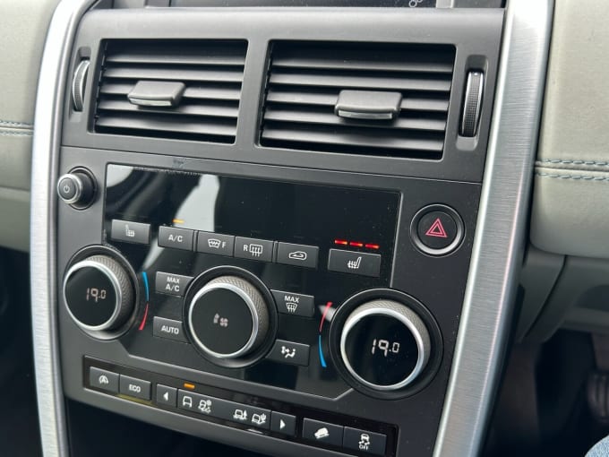 2025 Land Rover Discovery Sport