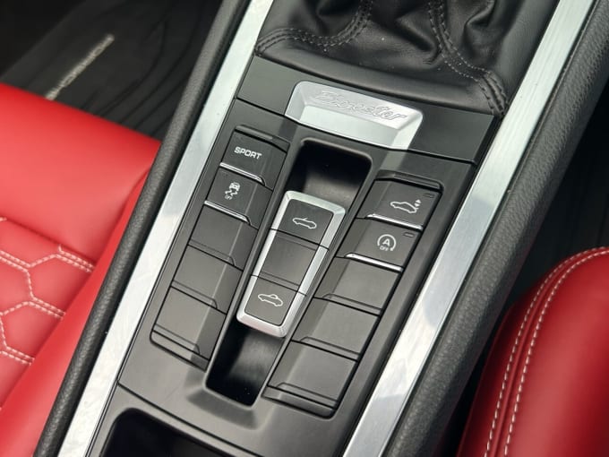 2025 Porsche Boxster