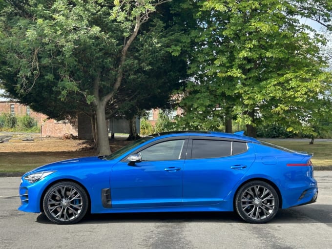 2025 Kia Stinger