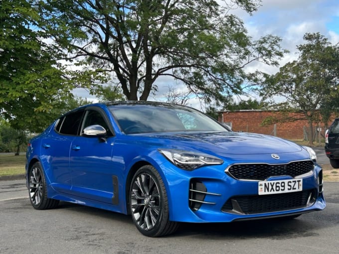 2025 Kia Stinger