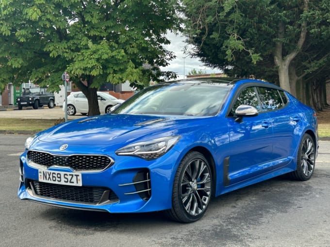 2025 Kia Stinger