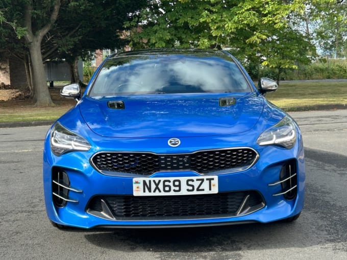2025 Kia Stinger