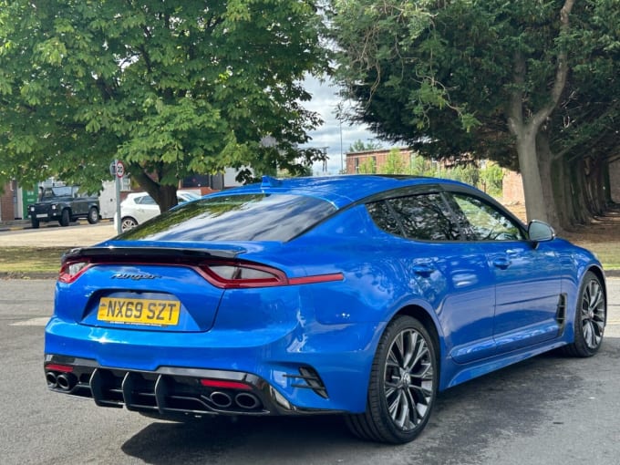 2025 Kia Stinger