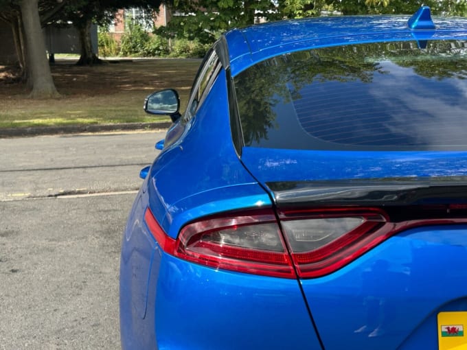 2025 Kia Stinger