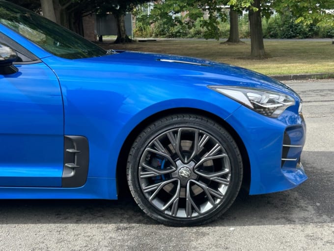 2025 Kia Stinger