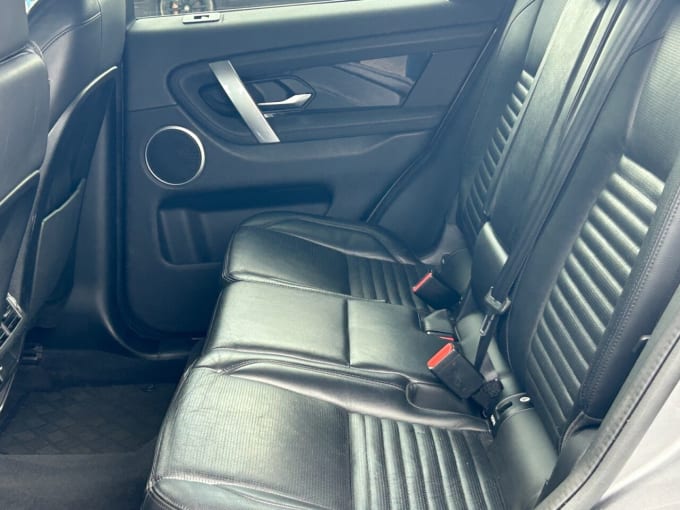 2025 Land Rover Discovery Sport