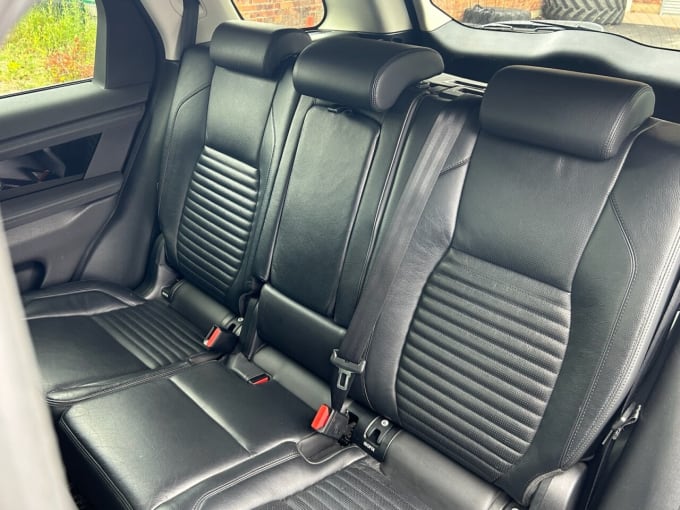 2025 Land Rover Discovery Sport