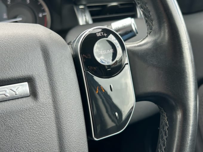 2025 Land Rover Discovery Sport