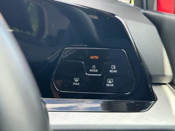 2025 Volkswagen Golf