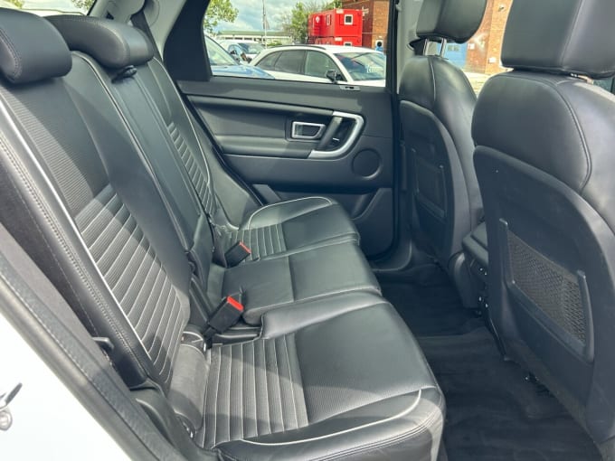2025 Land Rover Discovery Sport
