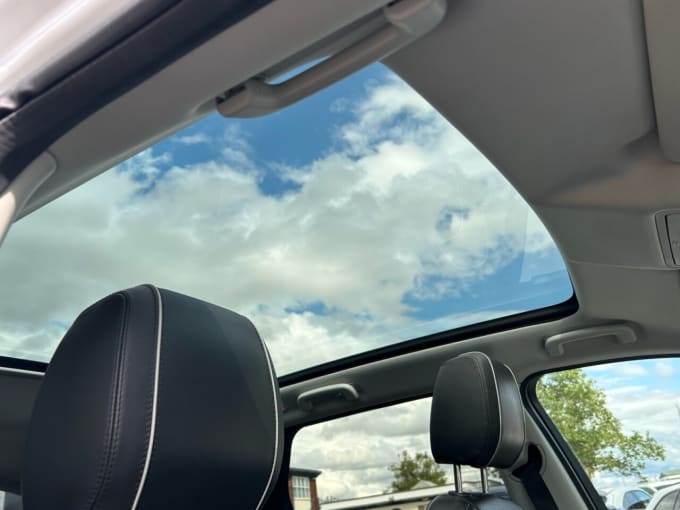 2025 Land Rover Discovery Sport