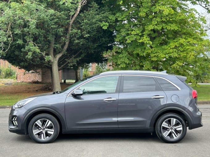 2025 Kia Niro