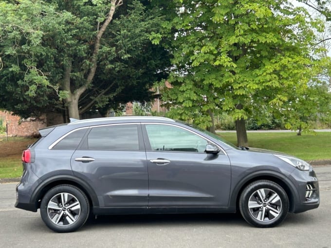2025 Kia Niro