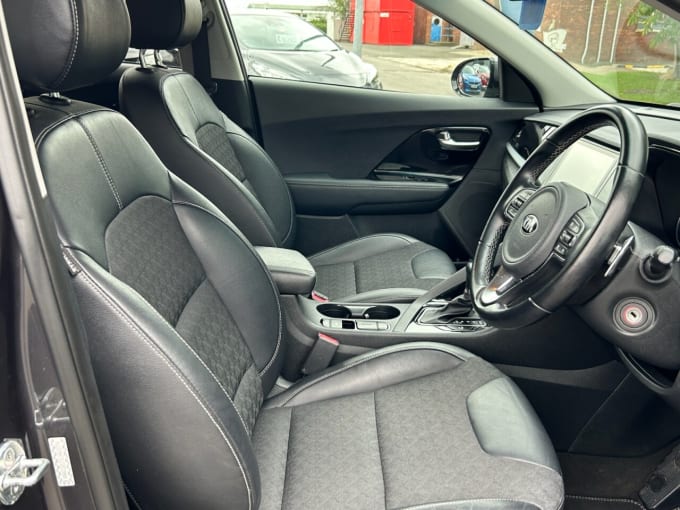 2025 Kia Niro