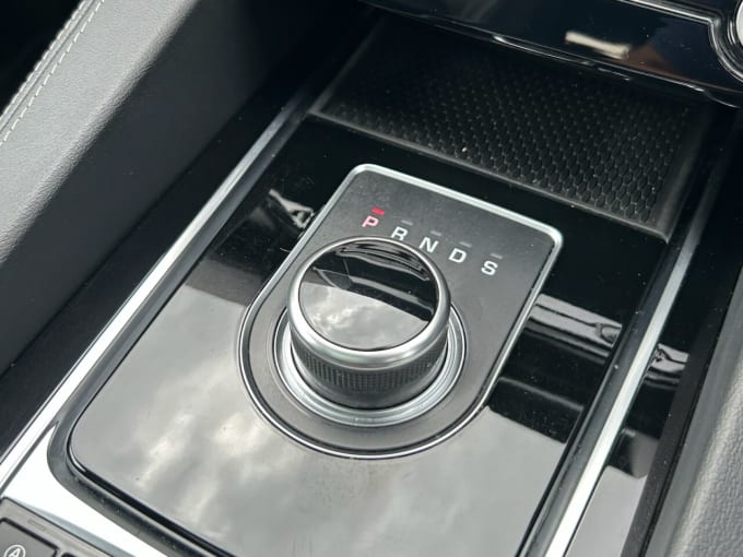 2025 Jaguar F-pace
