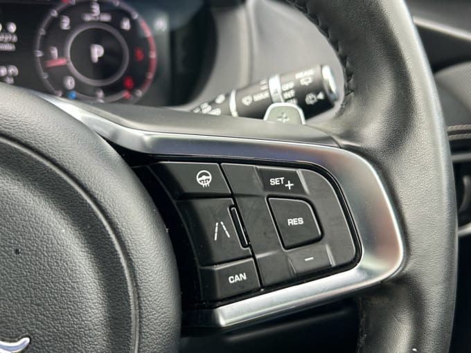 2025 Jaguar F-pace