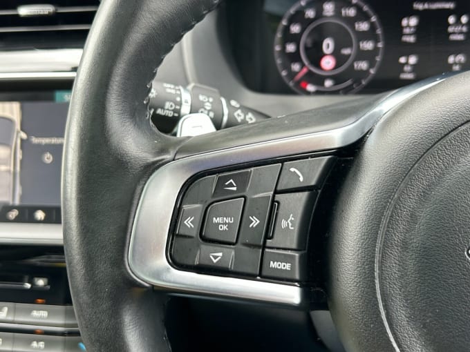 2025 Jaguar F-pace
