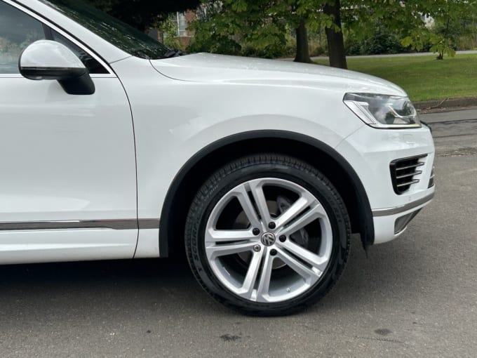 2025 Volkswagen Touareg