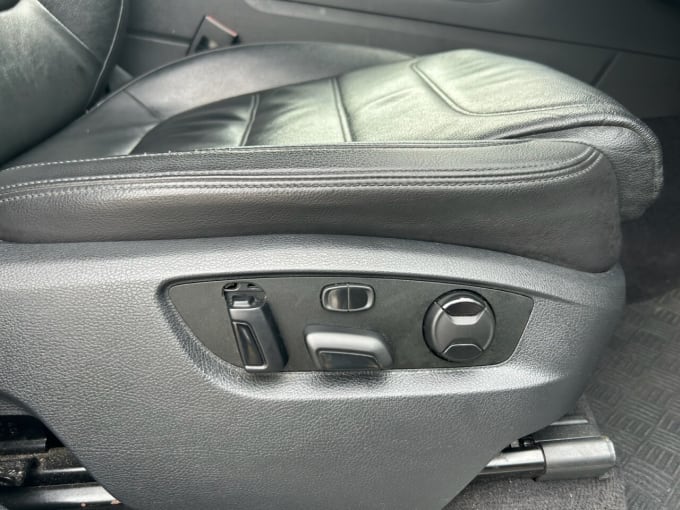 2025 Volkswagen Touareg
