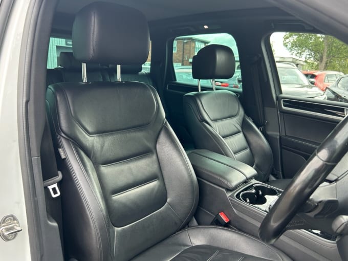 2025 Volkswagen Touareg