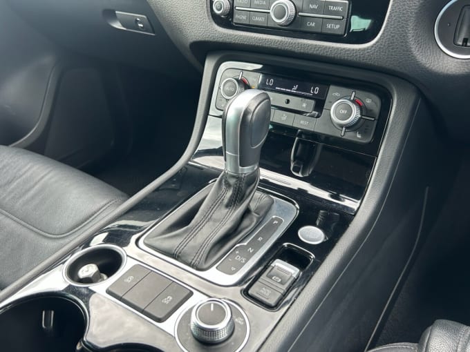 2025 Volkswagen Touareg