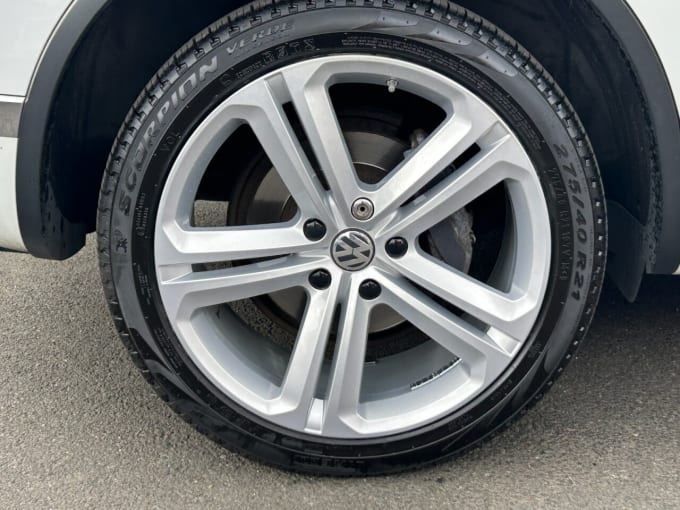 2025 Volkswagen Touareg