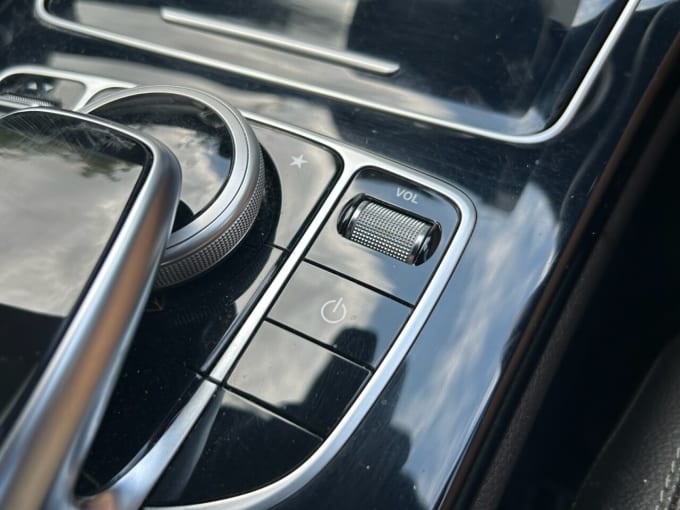 2025 Mercedes-benz C-class