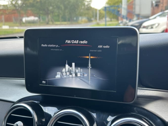 2025 Mercedes-benz C-class