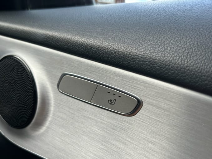 2025 Mercedes-benz C-class