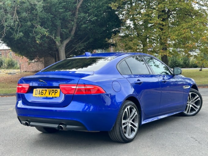 2025 Jaguar Xe