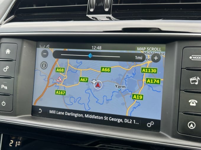 2025 Jaguar Xe