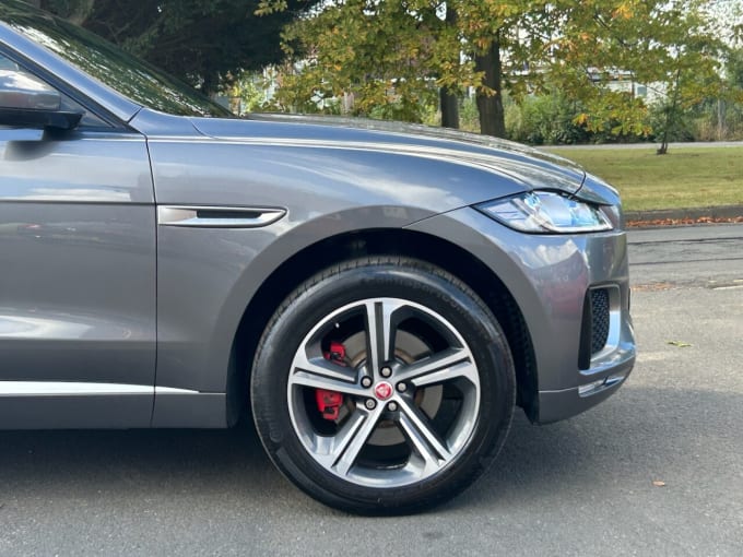 2025 Jaguar F-pace
