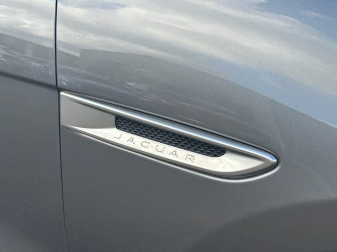 2025 Jaguar F-pace