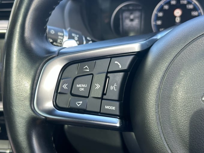 2025 Jaguar F-pace