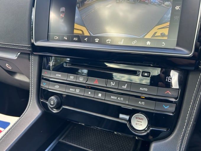 2025 Jaguar F-pace