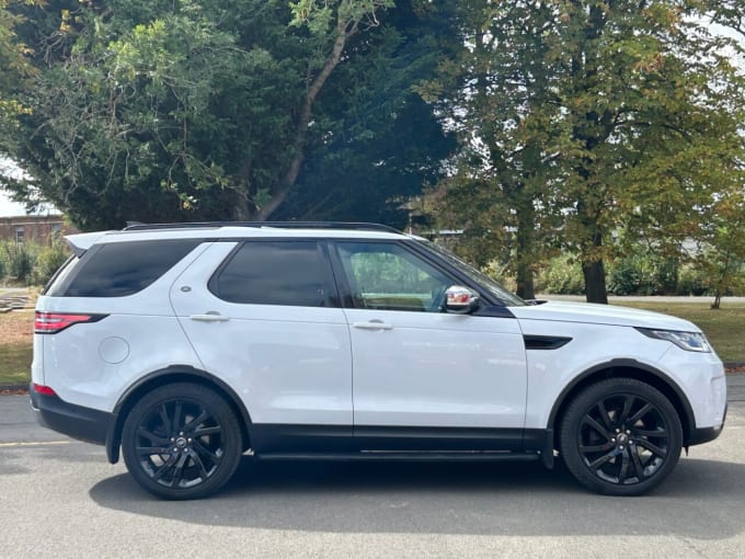 2025 Land Rover Discovery