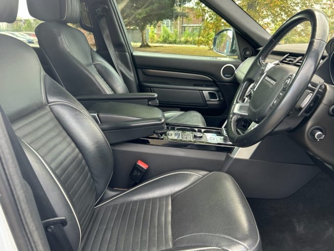 2025 Land Rover Discovery
