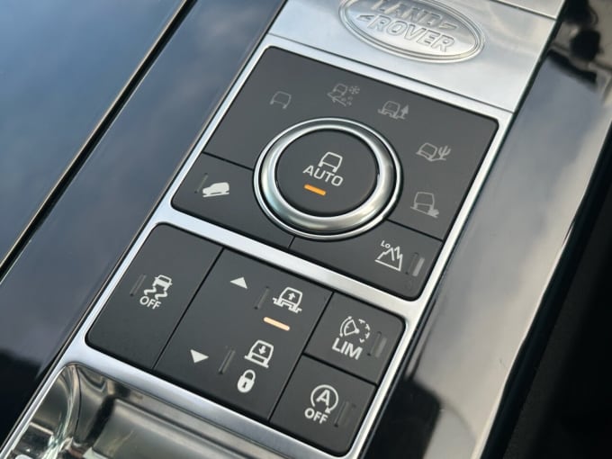 2025 Land Rover Discovery