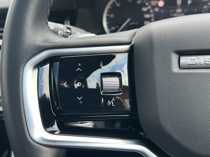 2025 Land Rover Discovery Sport