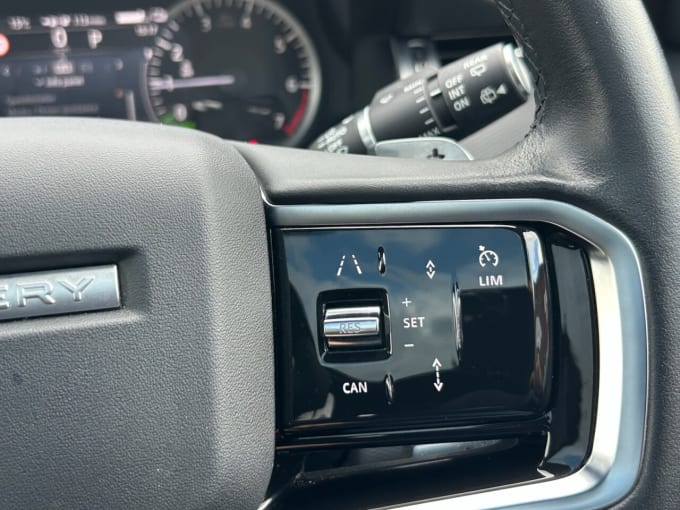 2025 Land Rover Discovery Sport