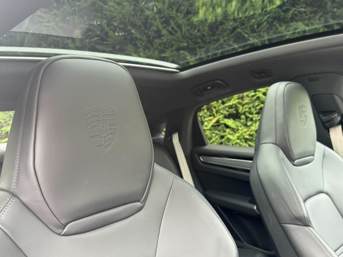 2023 Porsche Cayenne