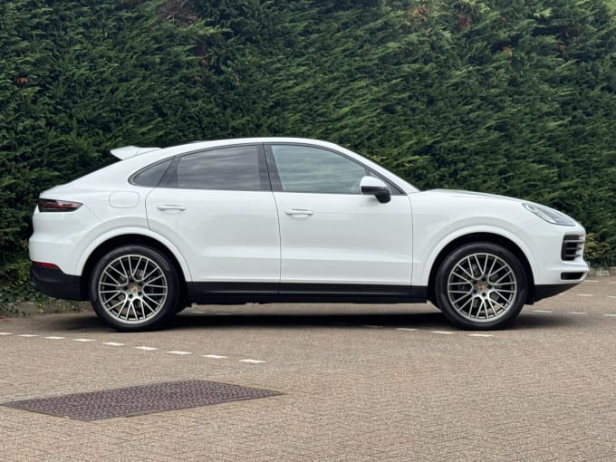 2023 Porsche Cayenne