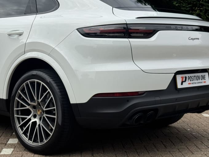 2023 Porsche Cayenne