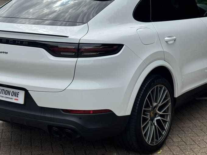 2023 Porsche Cayenne