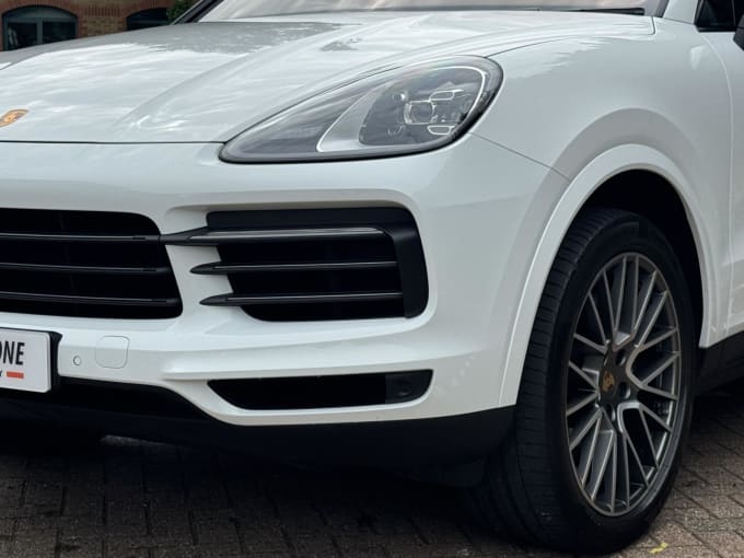 2023 Porsche Cayenne