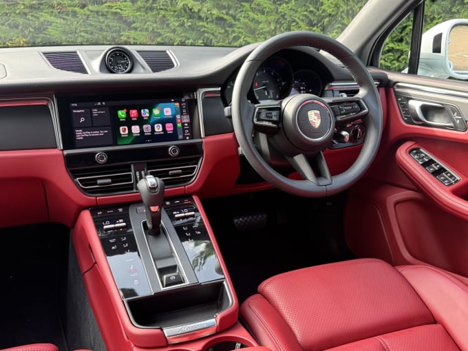 2024 Porsche Macan